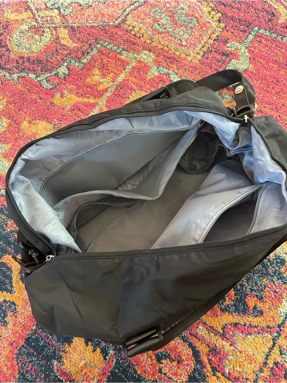 Floless Workshop | Unisex Black Travel Duffel Tote Bag Crossbody/Shoulder Straps
